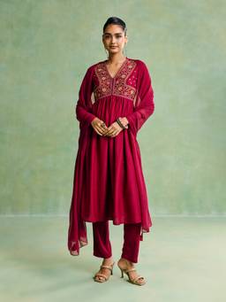 Aarke Ritu Kumar - Women Maroon Printed Polyester Kurta and Pant with Dupatta
