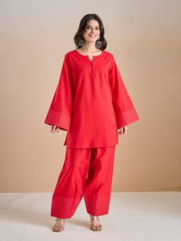 Divena - Women Red Solid/Plain Cotton Kurta with Salwar