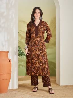 Divena - Women Brown Floral Cotton Kurta with Pant