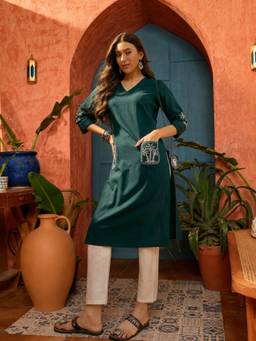 Stylum - Women Teal Solid/Plain Cotton Blend Kurta