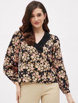 Kibo - Womens Ruched Neck Crepe Top