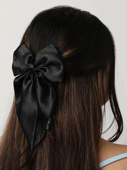 Arendelle - Satin Long Tail Bow Clip In Black