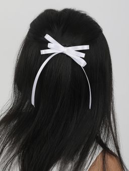 Arendelle - Satin Silk Ribbon Long Tail Petite Hair Bow Clip In White for Girls