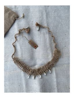 Taraasi - Handmade Jute Bracelet