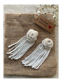 Taraasi - Handmade Crochet Earrings