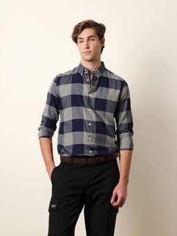 The Bear House - Men Checked Casual Full-Sleeve Shirt