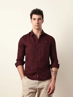 The Bear House - Men Textured Casual Full-Sleeve Shirt