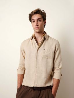 The Bear House - Men Solid Casual Full-Sleeve Shirt