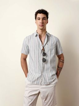 The Bear House - Men Striped Casual Half-Sleeve Shirt