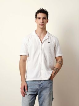The Bear House - Men Textured Casual Half-Sleeve Shirt