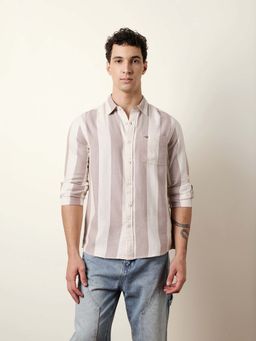 The Bear House - Men Striped Casual Full-Sleeve Shirt