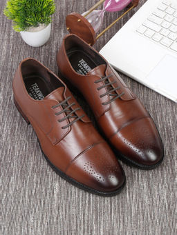 Teakwood - Men Brown Textured Leather Formal Derby