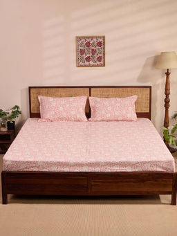 Fabindia - Pink Amiran Cotton Printed Bedsheet with 2 Pillow Covers