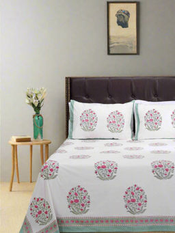 Shahenaz - Bagh-E-Kainaat Pink Cotton Bedsheet with 2 Pillow Covers (Queen)