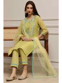Green color option, Sold out, Currently selected