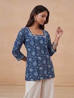 House of Chikankari - Blue Mulmul Short Chikankari Kurta