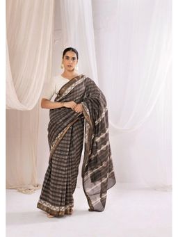 VASTRA RAAG - Brown Bagru Handblock Printed Maheshwari Silk Saree with Unstitched Blouse