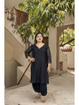 Sunehra Gota - Do Juan Black Kurta