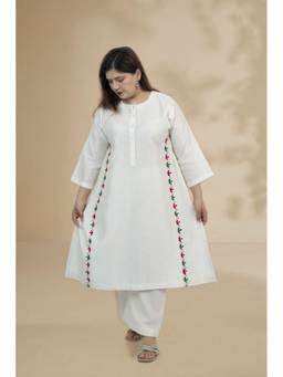 Sunehra Gota - Anchor Kalidar Ivory Kurta