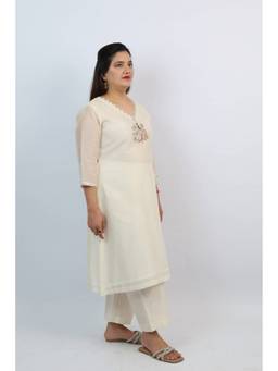 Sunehra Gota - Naya Mor Boota Ivory Kurta