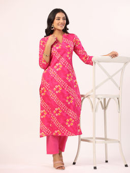PIROH - Pink Printed Kurta with Pant (Set of 2)