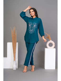 KAFTANIZE - Green Embroidered Shirt with Pant (Set of 2)