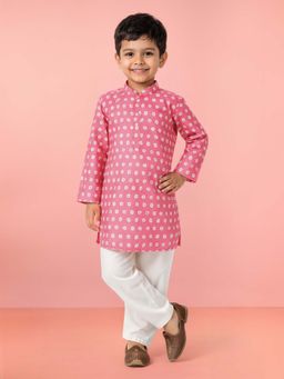 Vastramay - Boys Pink Linen Slub Kurta and Pyjama