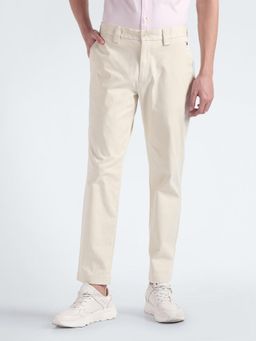 Tommy Hilfiger - Regular Tapered Fit Solid Mid Rise Chinos Trouser - Beige