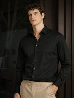 Louis Philippe - Black Solid Collar Neck Shirt