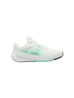 Nike - Kids Star Runner 5 Running Shoes - White