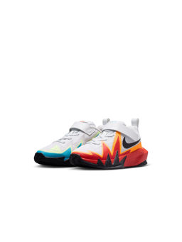 Nike - Kids S.T. Dynamite Basketball Shoes - White