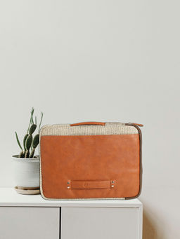 RASHKI - JUTA Laptop and card cases