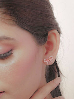 LuxeVogue - Bowing To Brilliance Stud Earrings