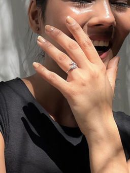 LuxeVogue - Botanical Whimsy Ring 925 Silver White Gold