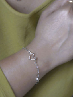 LuxeVogue - Delicate Heart Shaped Chain Bracelet 925 Silver Jewellery