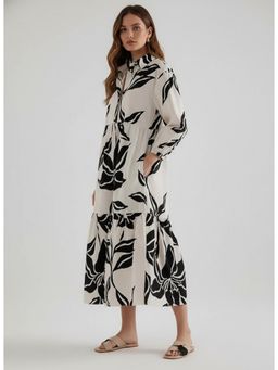 Twenty Dresses by Nykaa Fashion - Poly Rayon Collar Neck Casual White Dress