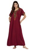 Maroon color option, Sold out, Currently selected