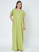 Green color option, Sold out, Currently selected