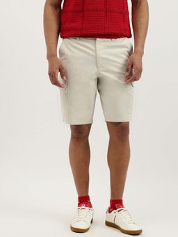 United Colors of Benetton - Off White Solid Comfort Fit Cargo Shorts