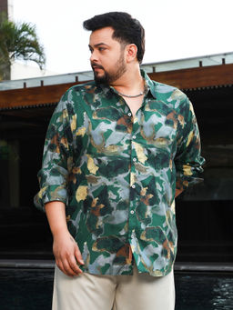 Instafab Plus - Men's Emerald Green Botanical-Impression Shirt
