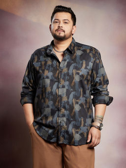 Instafab Plus - Men's Navy Blue Fray-Stroke Imprint Shirt