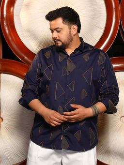 Instafab Plus - Men's Navy Blue Triangle Raw-Edge Shirt