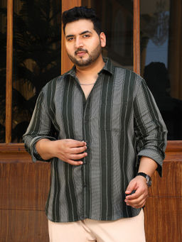 Instafab Plus - Men's Sacramento Green Striped Regular Shirt