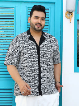 Instafab Plus - Men's Obsidian Black Angeline-Imprint Cuban Shirt