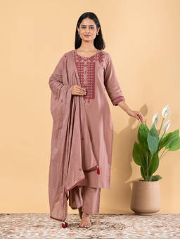 Readiprint - Peach Embroidered Round Neck Regular Kurta Pant with Dupatta