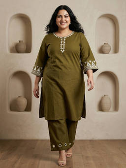 Readiprint - Green Embroidered Round Neck Regular Kurta with Pant