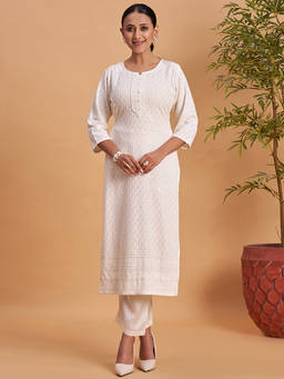 Seerat - White Embroidered Round Neck Straight Kurta