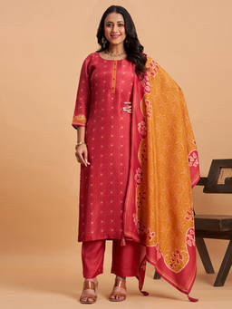 Seerat - Red Floral Round Neck Regular Kurta Pant with Dupatta