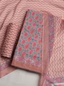 Peach color option, Sold out, Currently selected