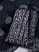 Black color option, Sold out, Currently selected